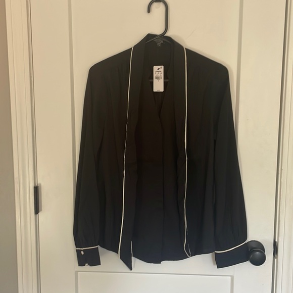 Express Pants - Express The Portofino Shirt Long Sleeve. Relaxed fit black Small NWT $58